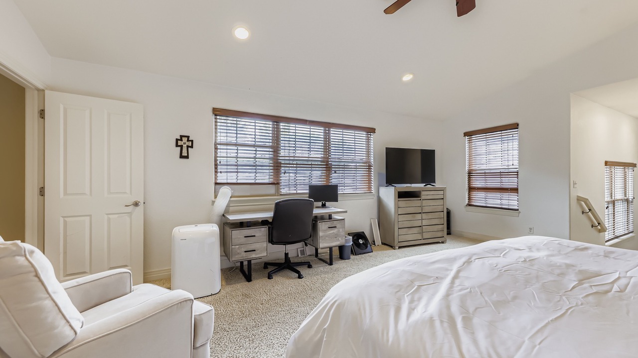 Photo of Bedroom in Washington Park West