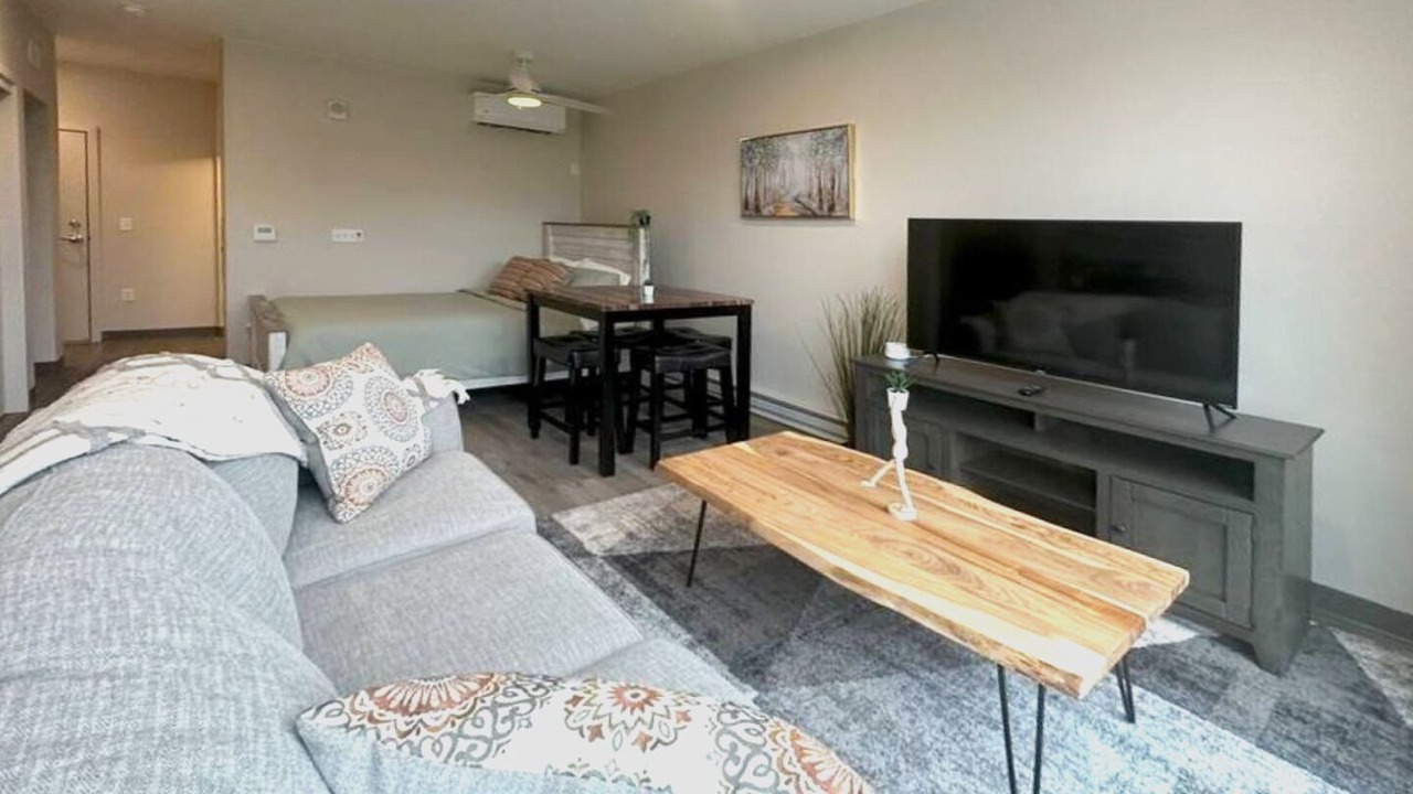 Photo of Livingroom in Uptown