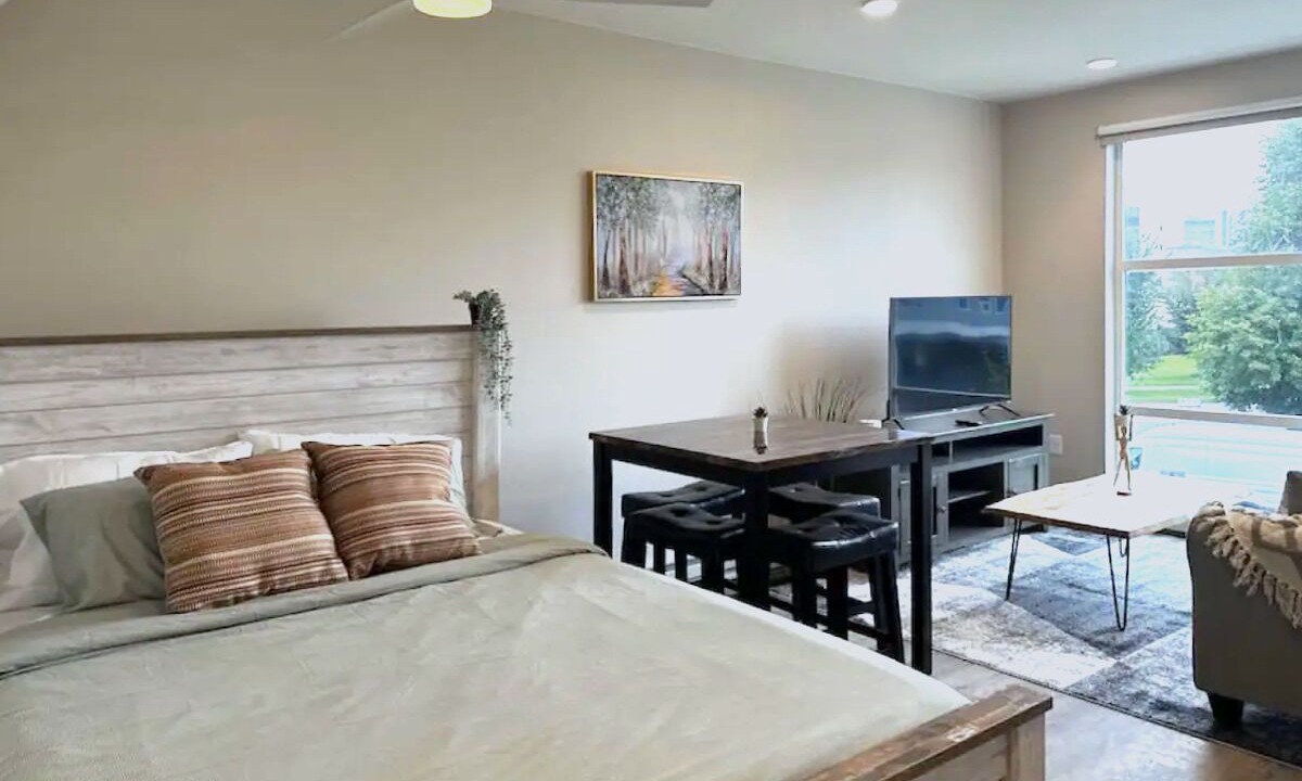 Photo of Bedroom in Uptown