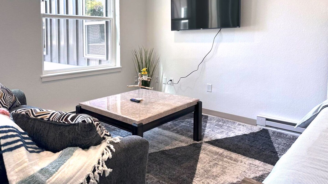 Photo of Livingroom in Uptown