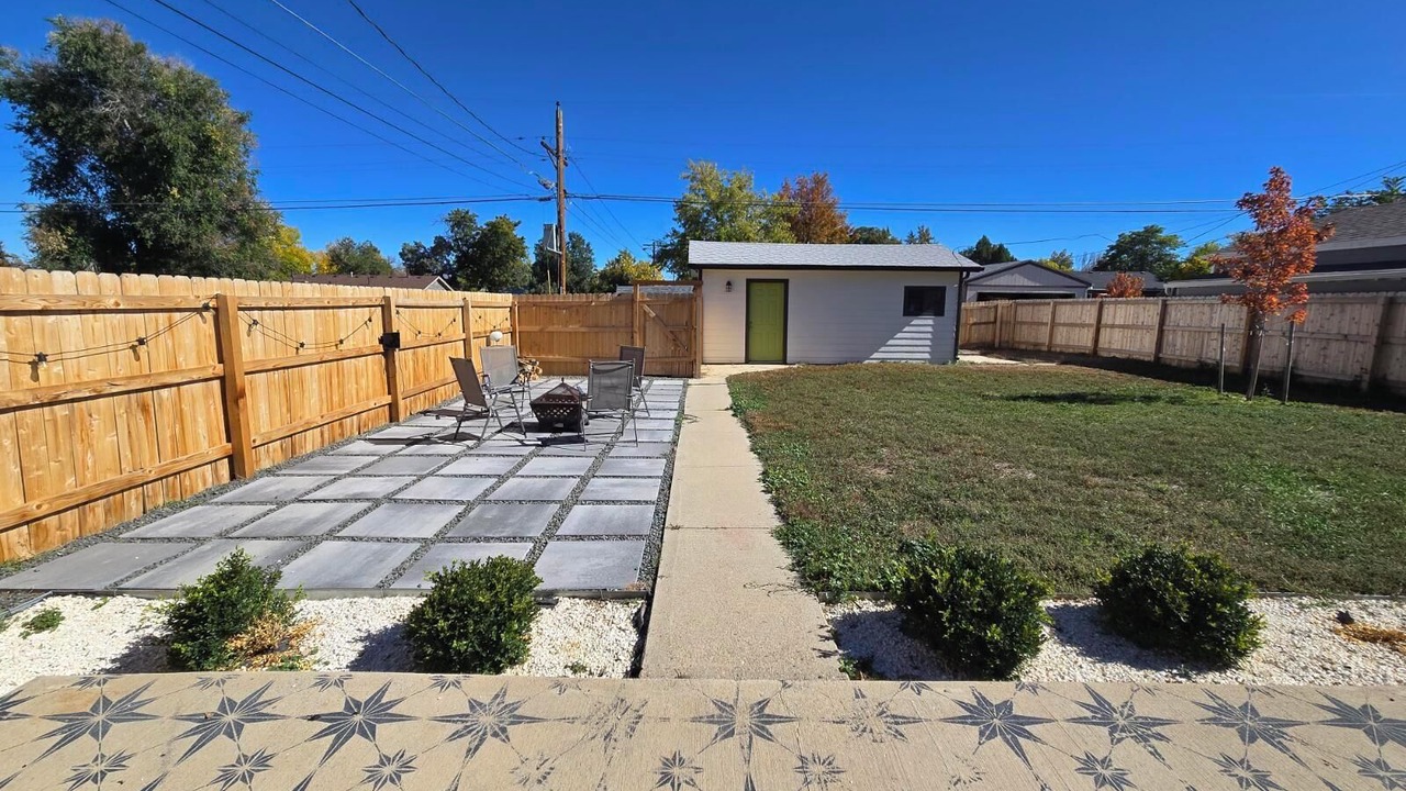 Photo of Patio Balcony in North Aurora