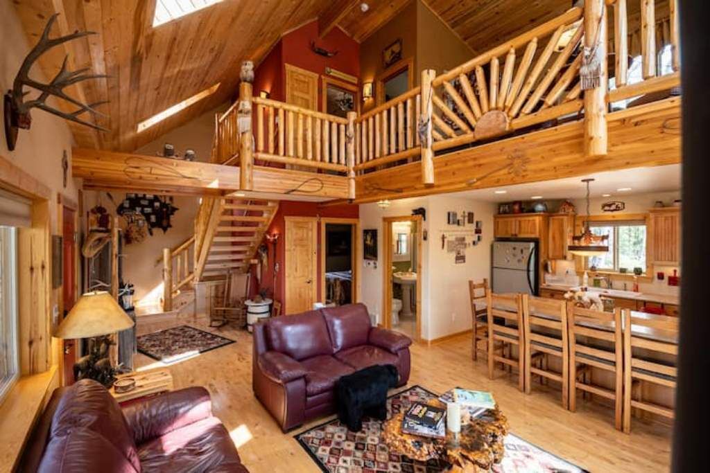 Photo of Livingroom in Michigan Hill
