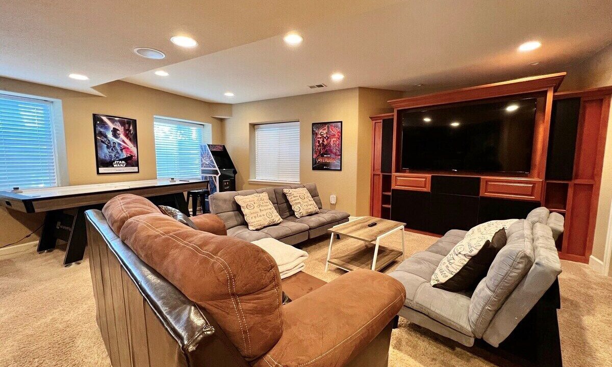 Photo of Livingroom in Castle Rock