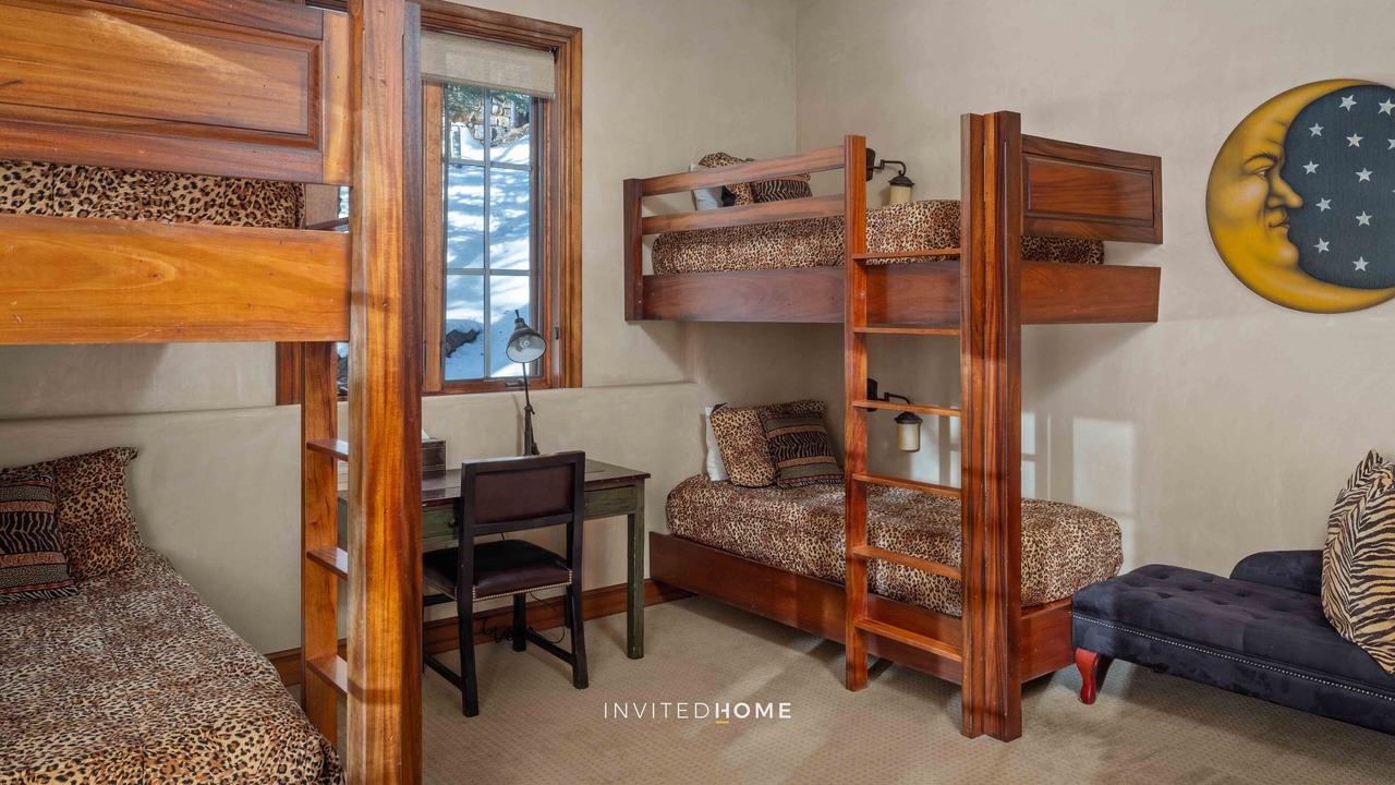 Photo of Bedroom in Mountain Village