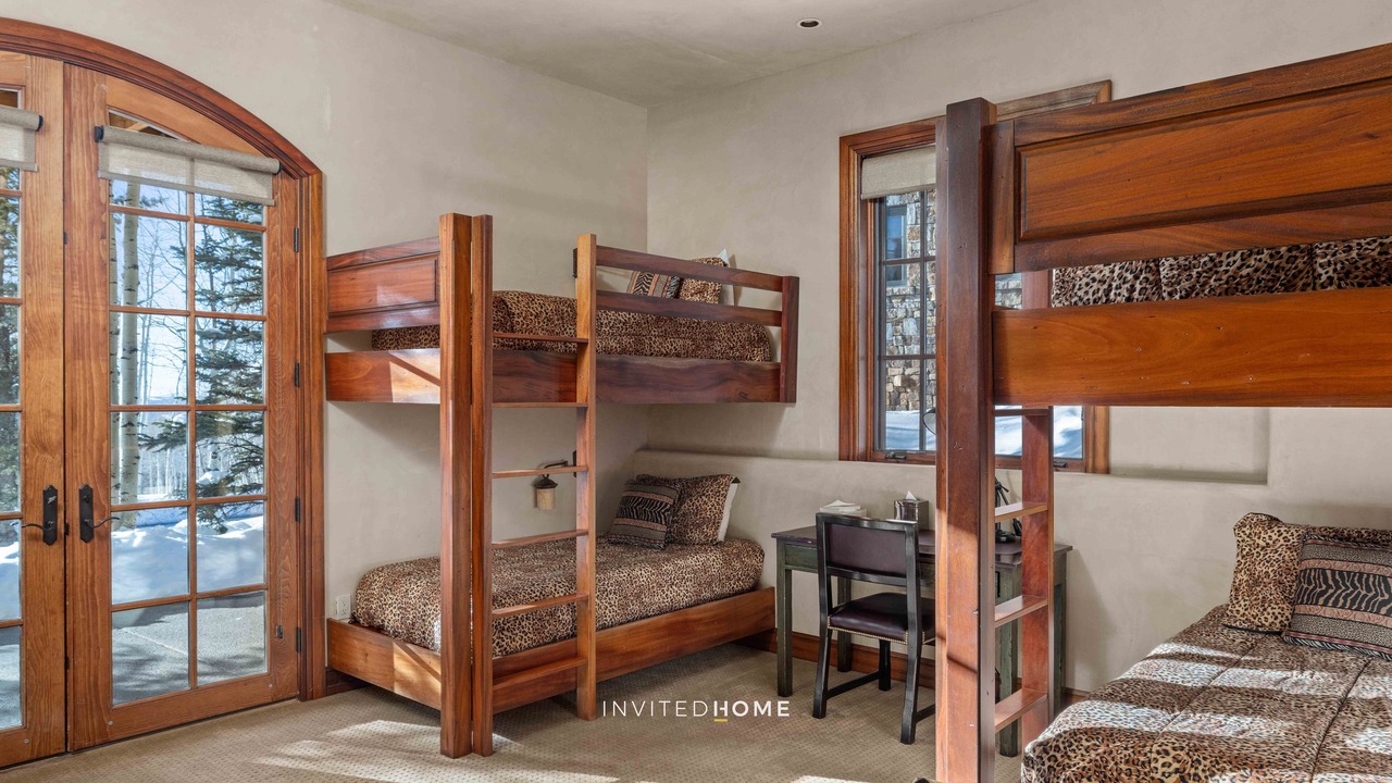 Photo of Bedroom in Mountain Village