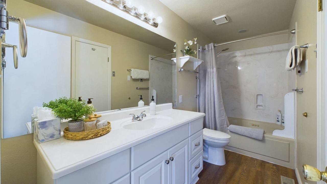 Photo of Bathroom in Pueblo