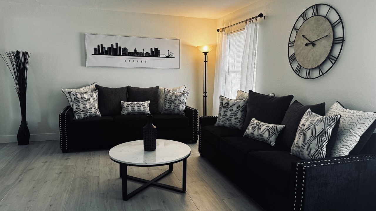 Photo of Livingroom in Greenwood Village