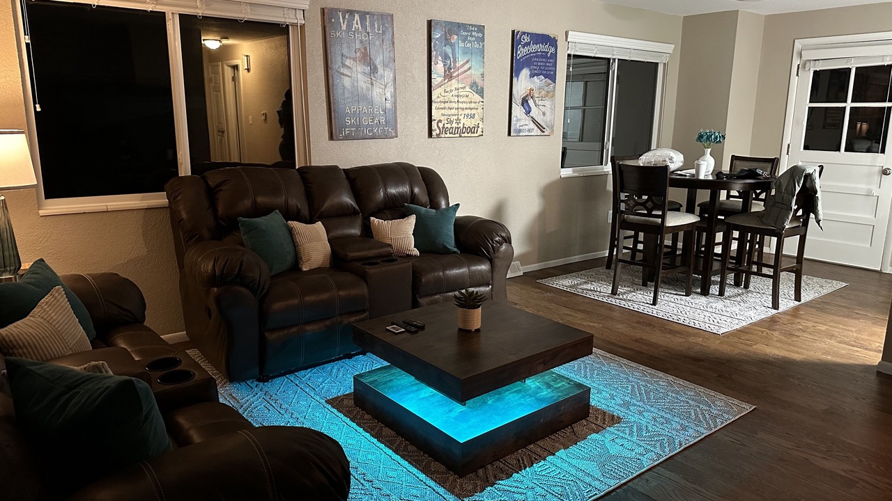 Photo of Livingroom in Arvada Plaza Area