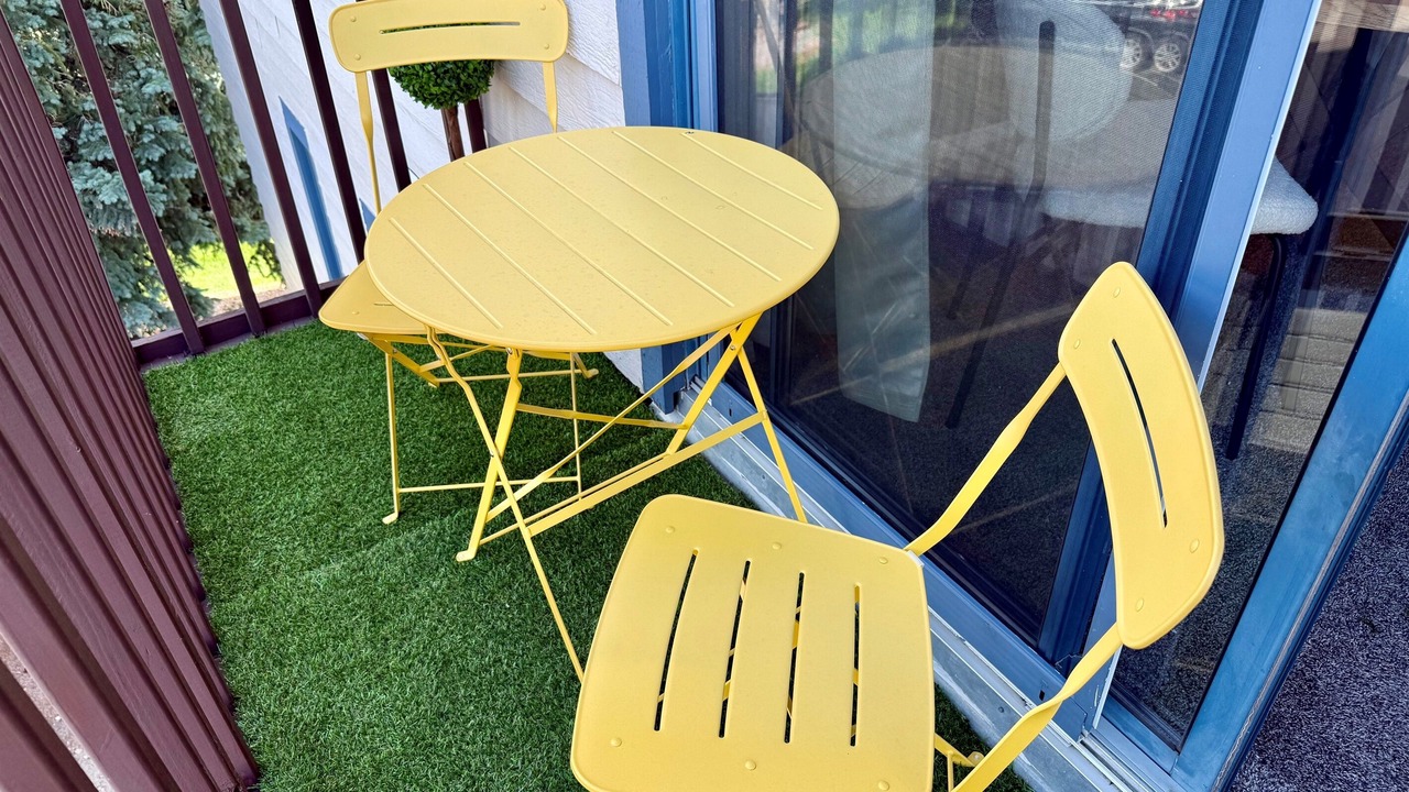 Photo of Patio Balcony in Englewood