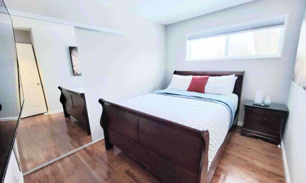 Photo of Bedroom in Dupont