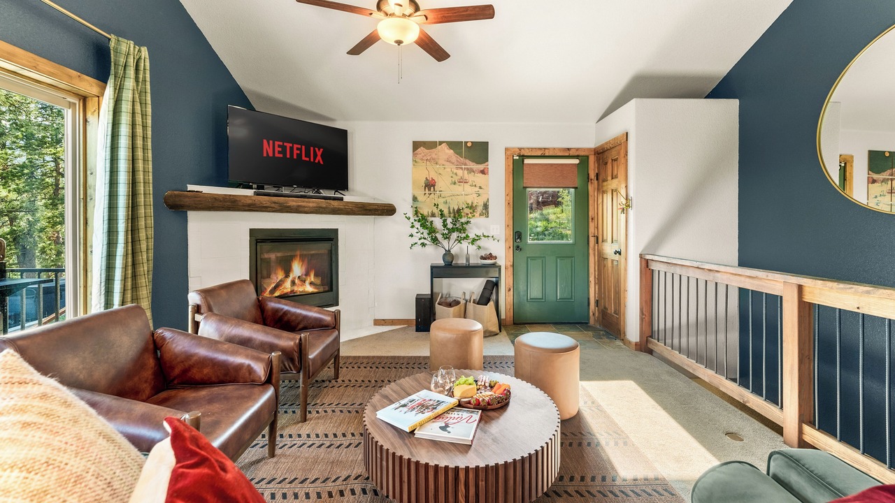 Photo of Livingroom in Bailey