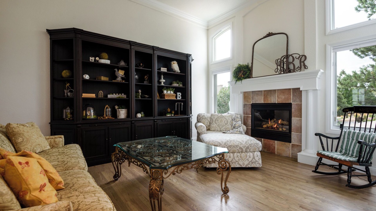 Photo of Livingroom in Mountain Shadows