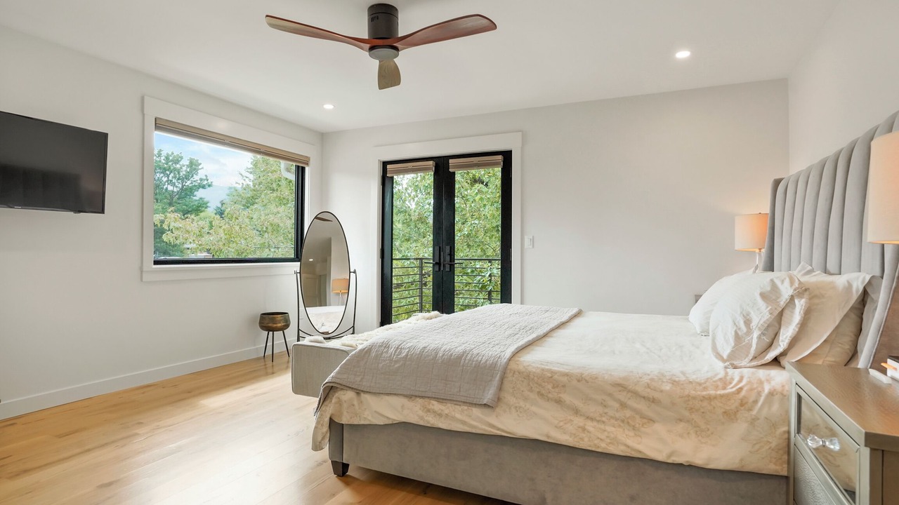 Photo of Bedroom in Old North Boulder