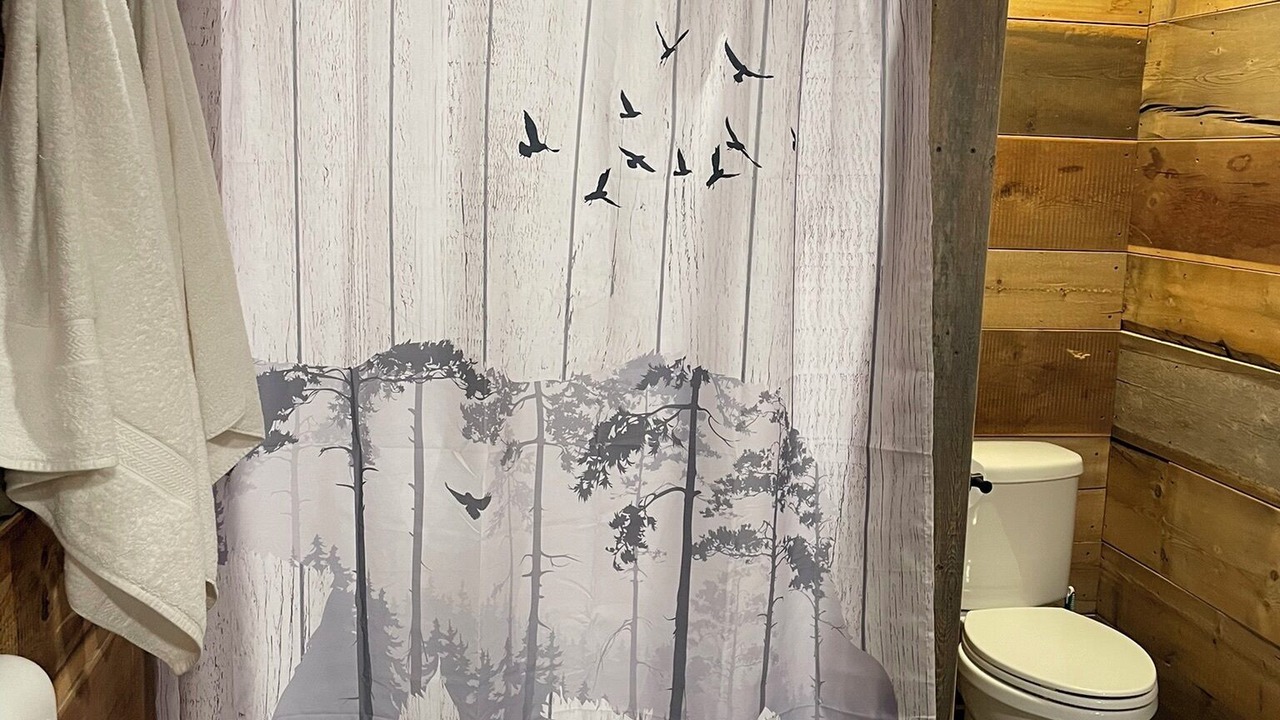 Photo of Bathroom in Ohio City