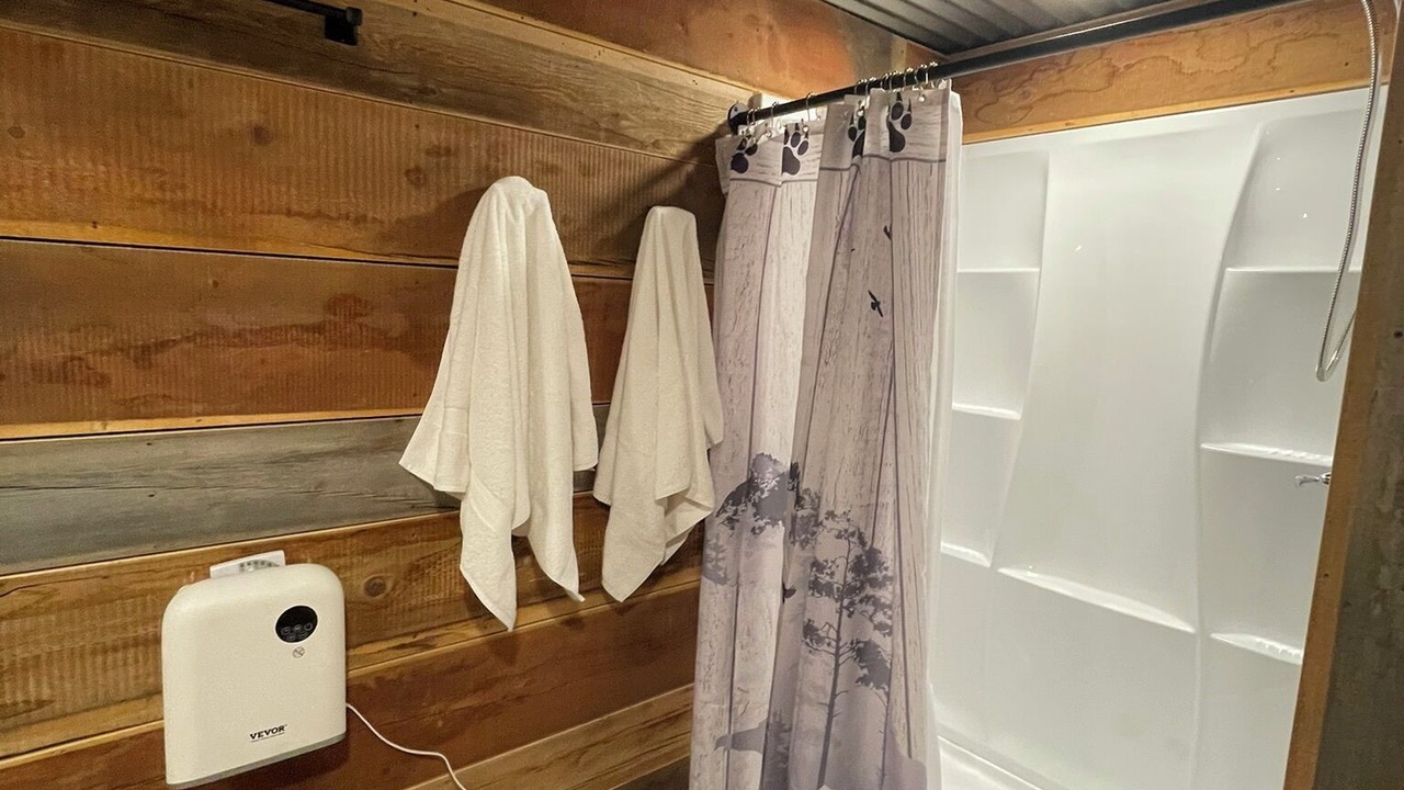 Photo of Bathroom in Ohio City