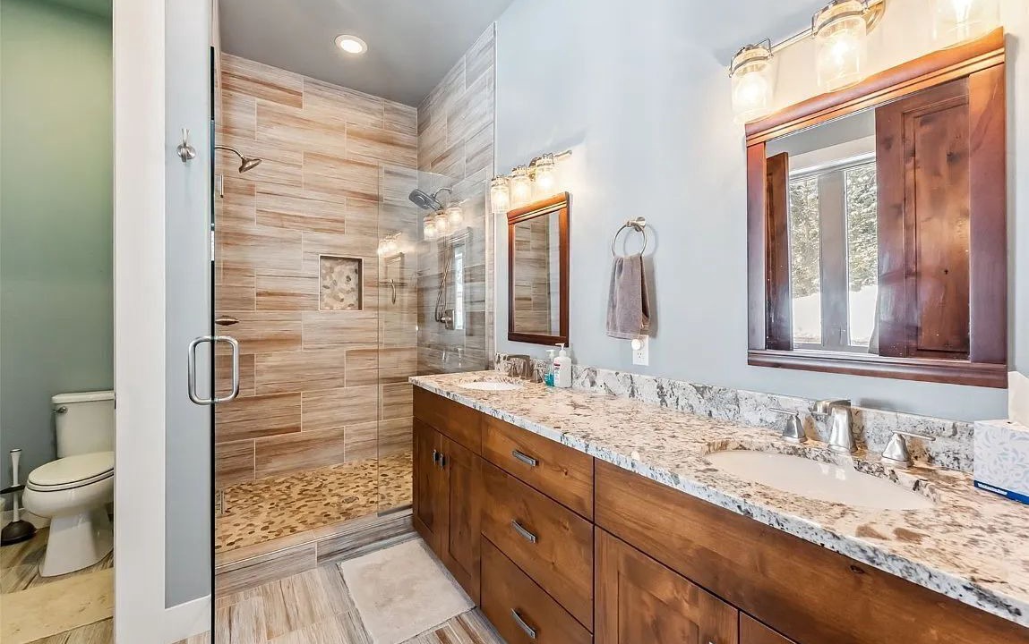 Photo of Bathroom in Blue River