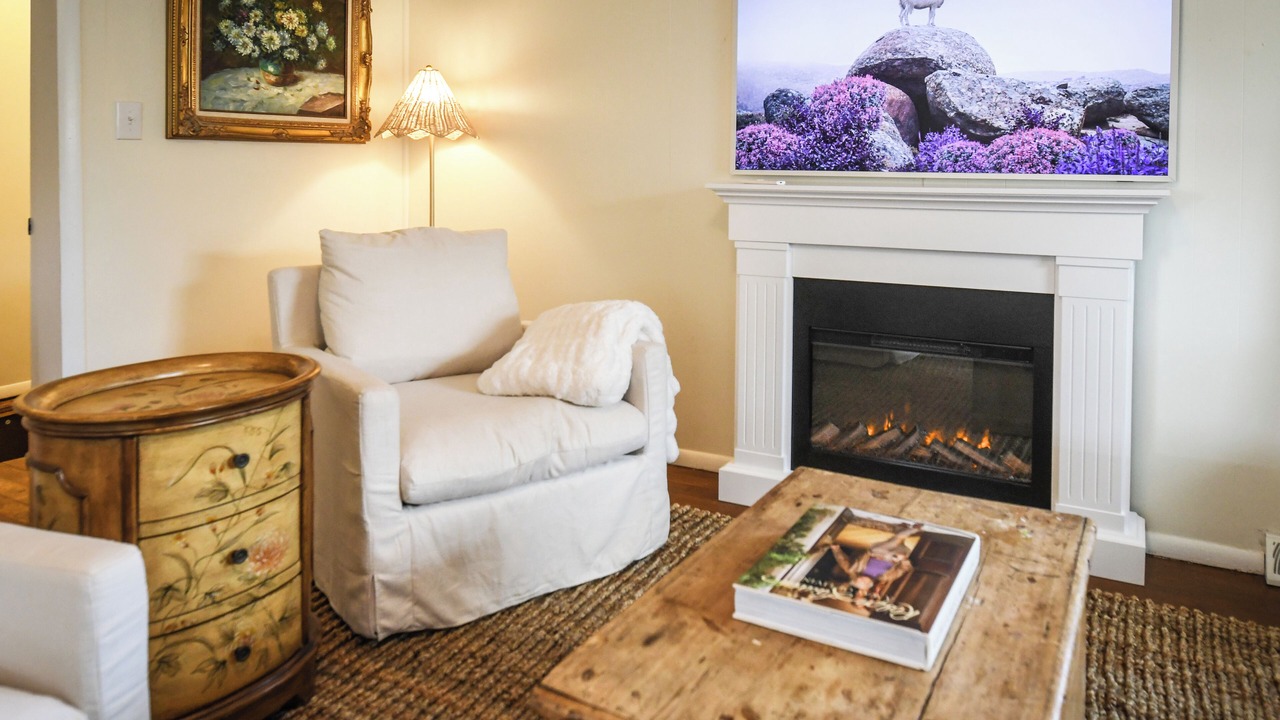 Photo of Livingroom in Beulah