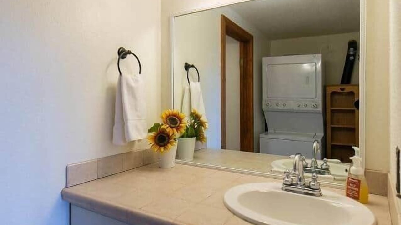 Photo of Bathroom in Villa Grove