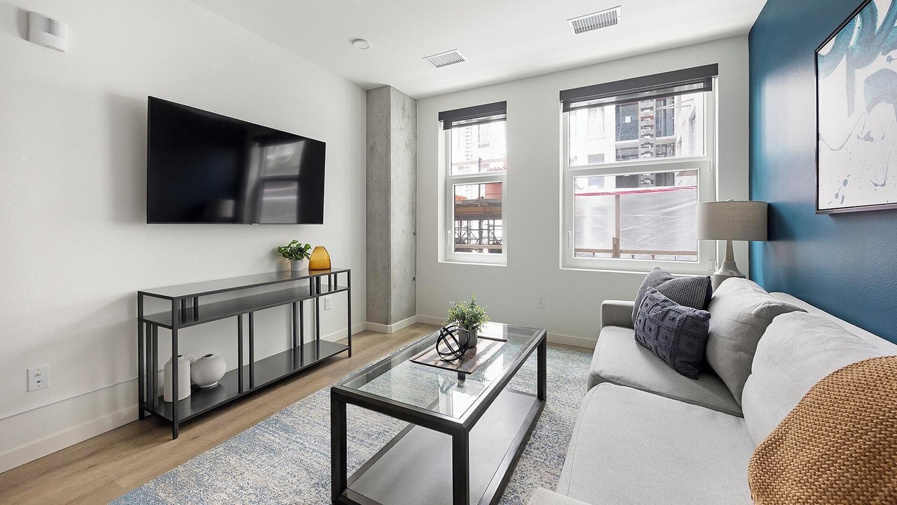 Photo of Livingroom in Civic Center