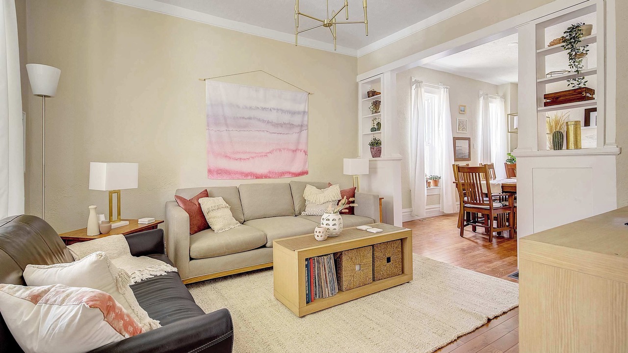 Photo of Livingroom in Highland