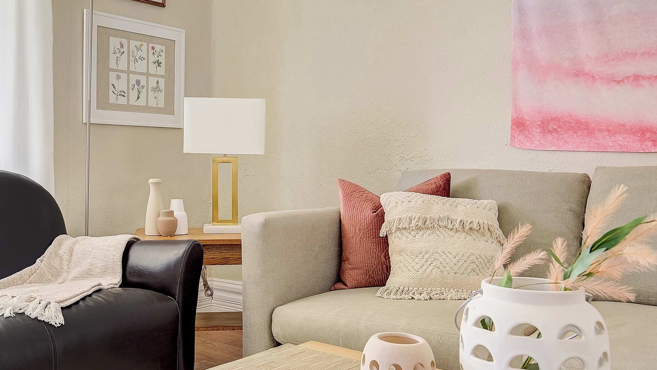 Photo of Livingroom in Highland