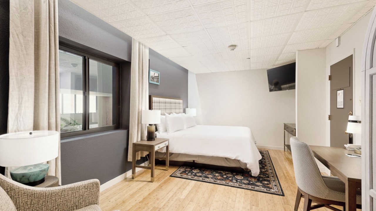Photo of Bedroom in Glenwood Springs