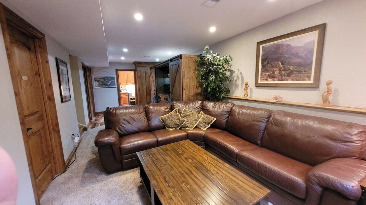 Photo of Livingroom in Littleton