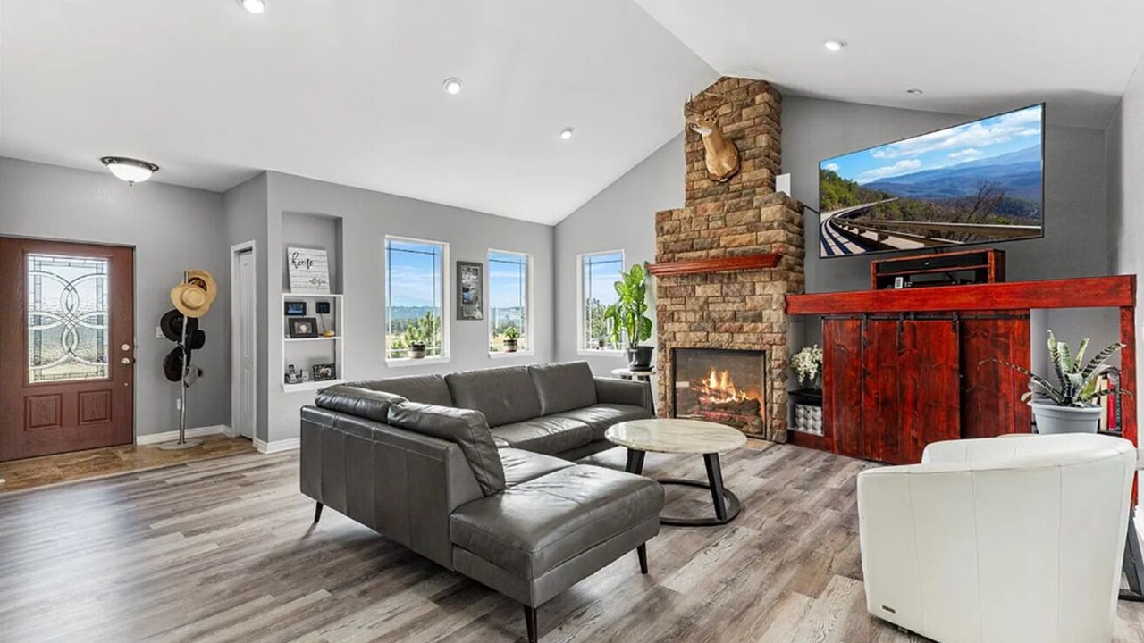 Photo of Livingroom in Florissant