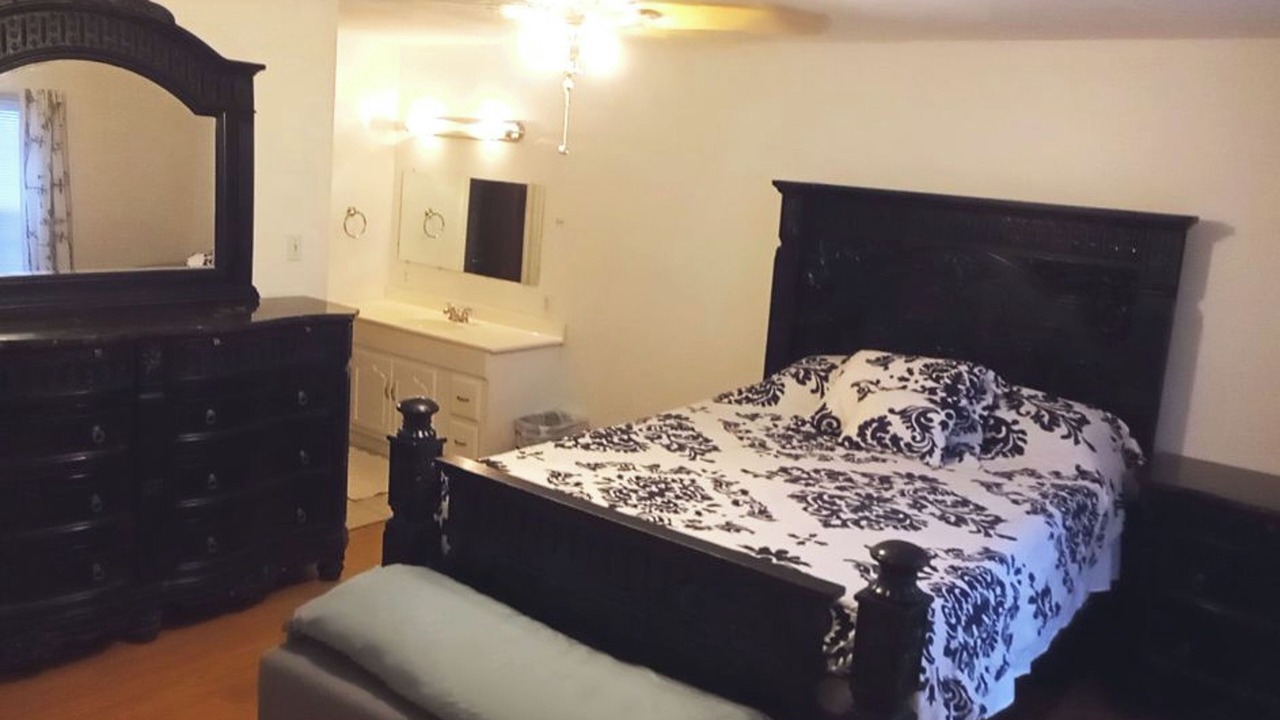 Photo of Bedroom in Thornton