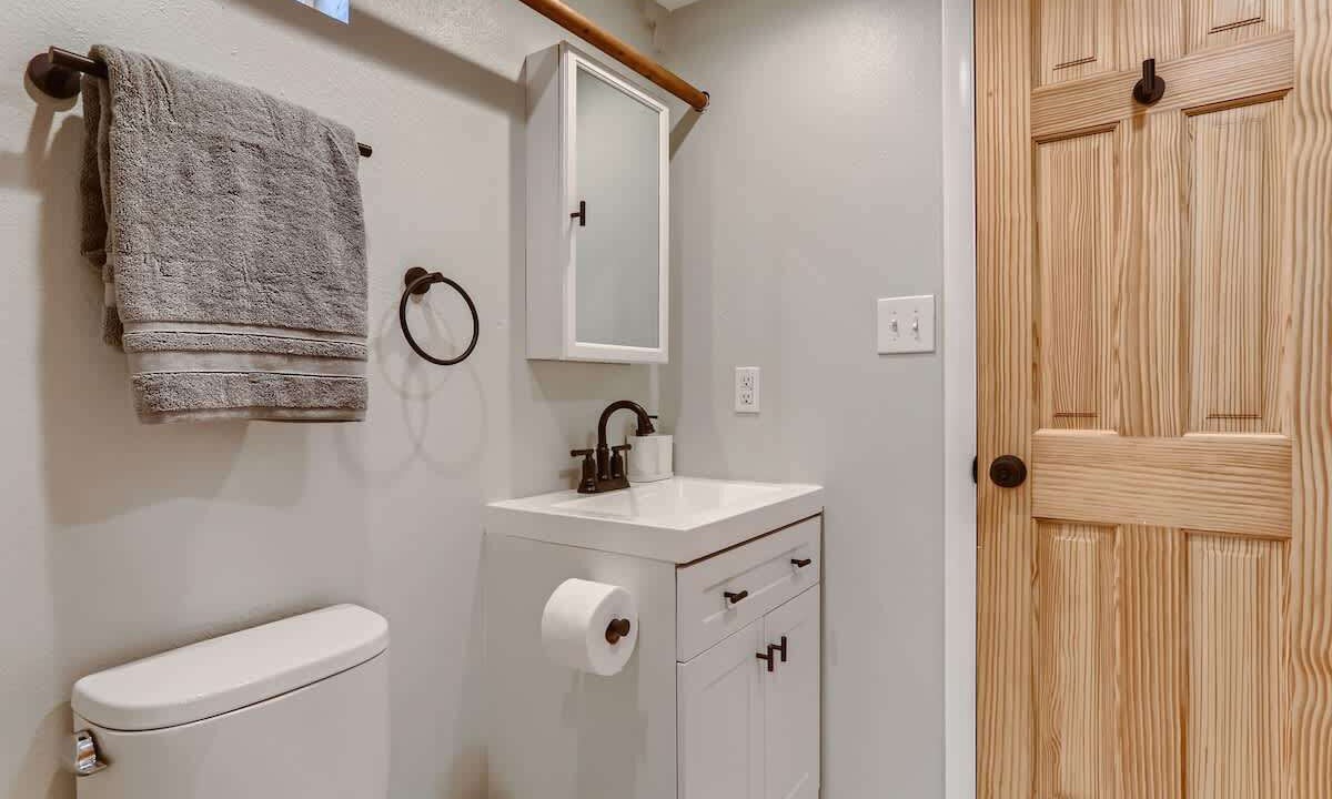 Photo of Bathroom in City Park