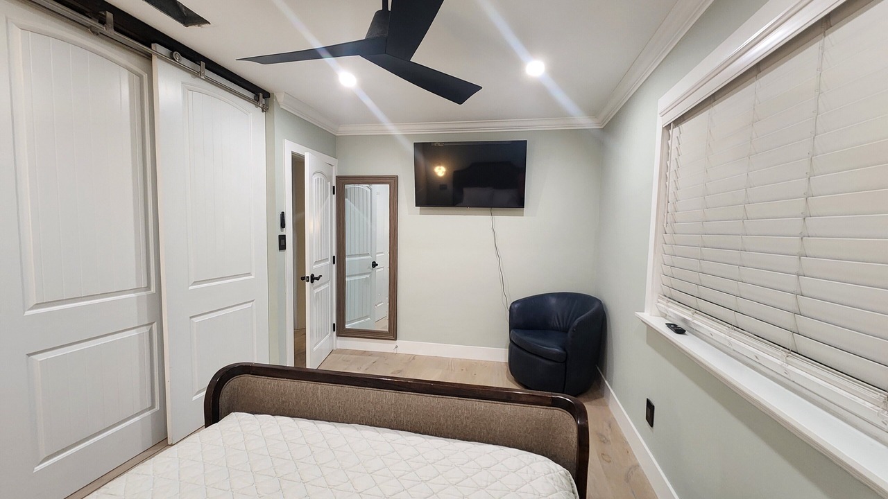 Photo of Bedroom in Vista