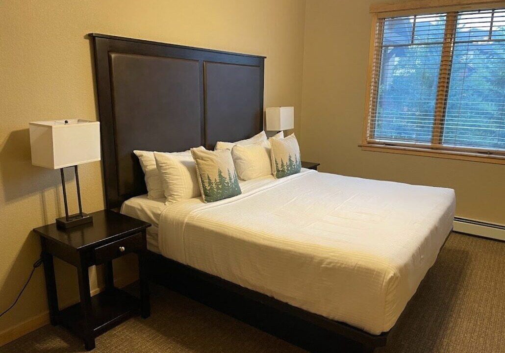 Photo of Bedroom in Four O'Clock