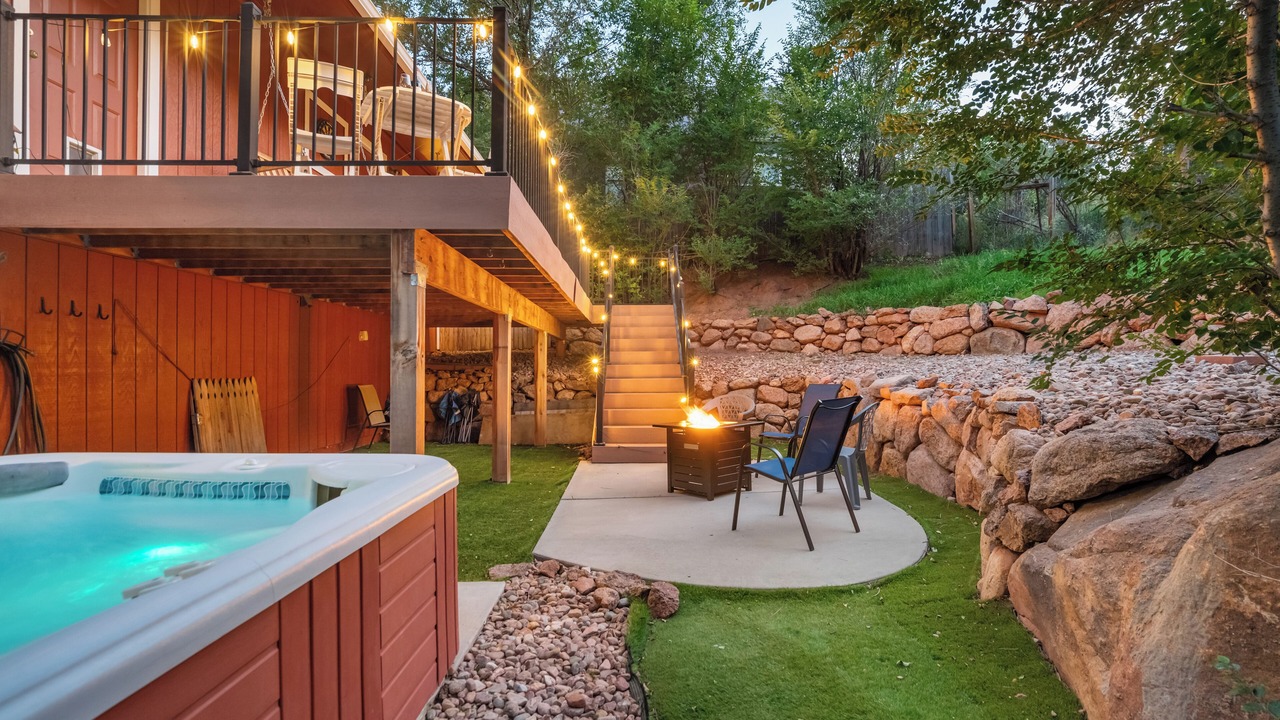 Photo of Outdoor in West Colorado Springs