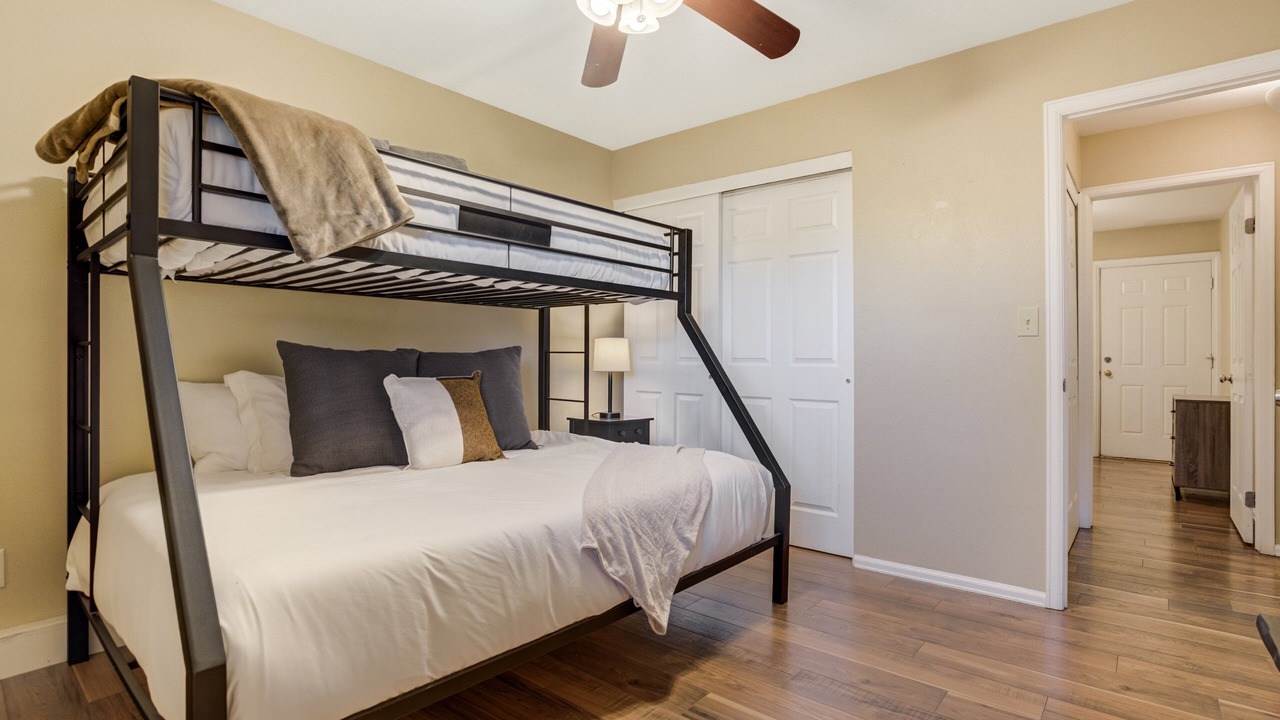 Photo of Bedroom in West Colorado Springs