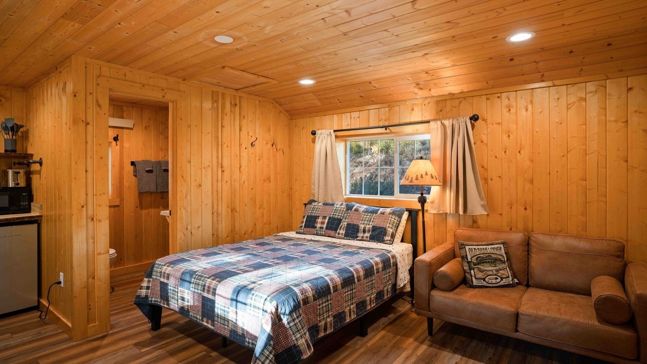 Photo of Bedroom in Almont