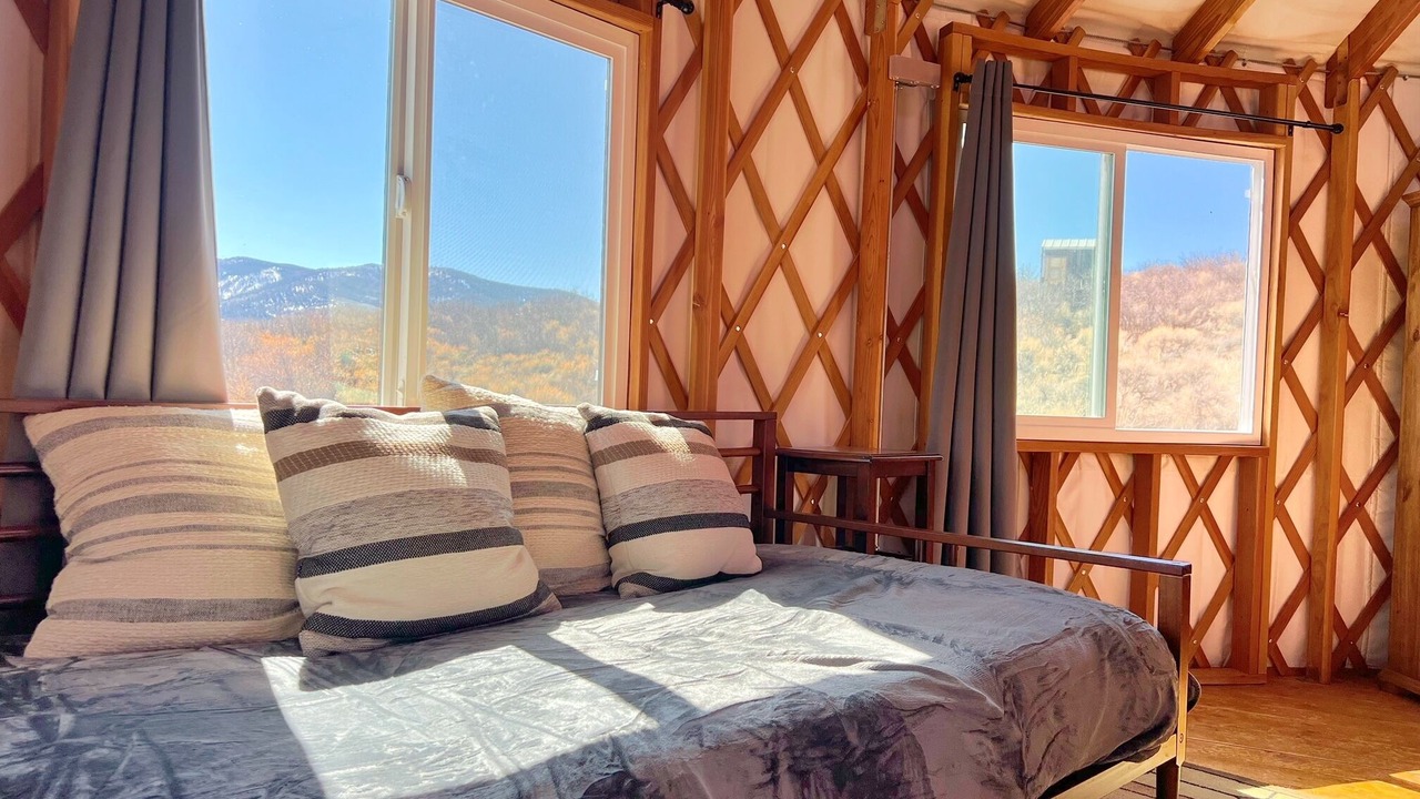 Photo of Bedroom in Villa Grove