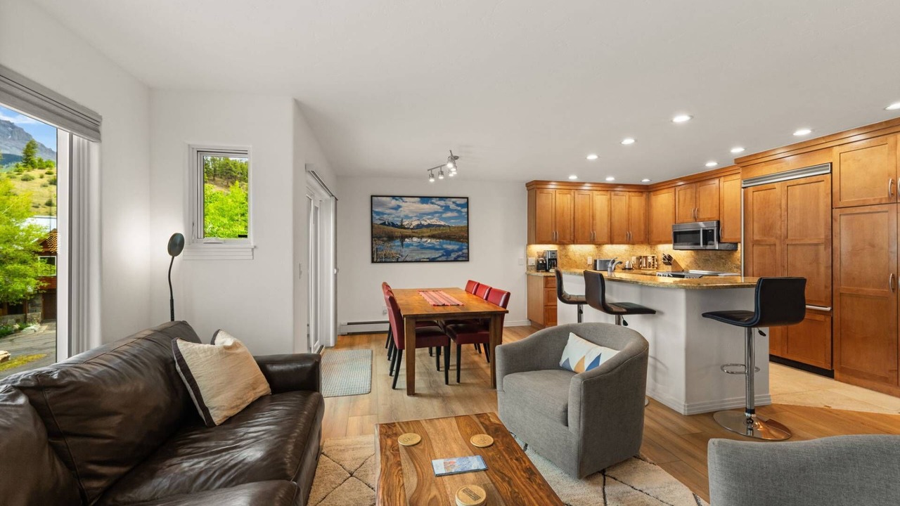 Photo of Livingroom in Mountain Village