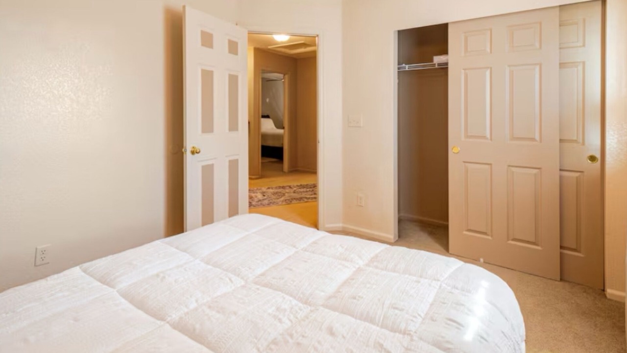 Photo of Bedroom in Green Valley Ranch