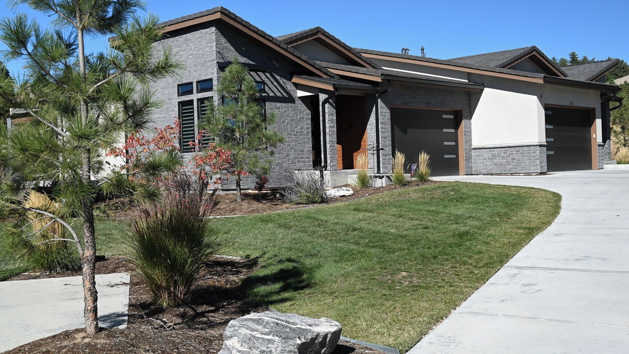 Photo of Outdoor in Castle Pines Village