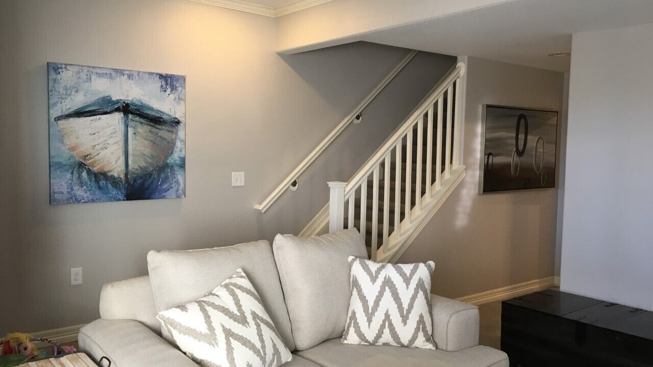 Photo of Livingroom in Jefferson Park
