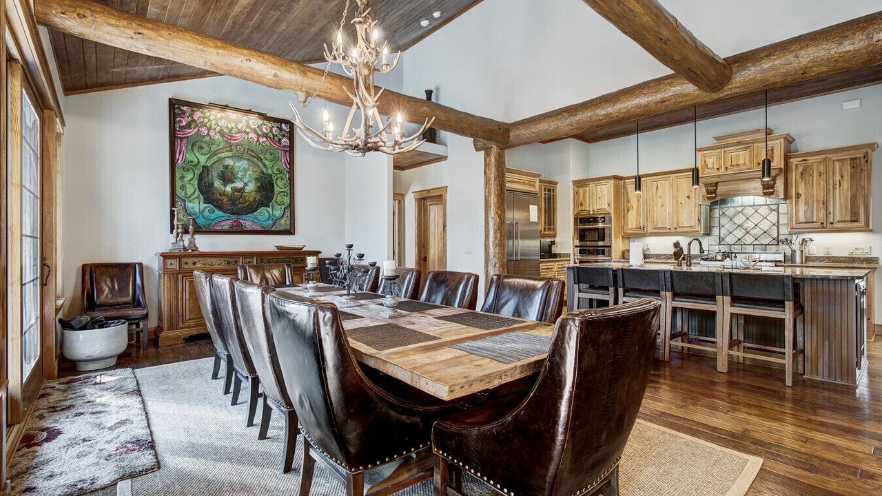 Photo of Livingroom in Christie Heights