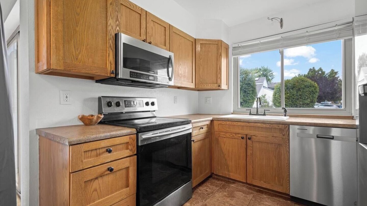 Photo of Kitchen in Ken Caryl