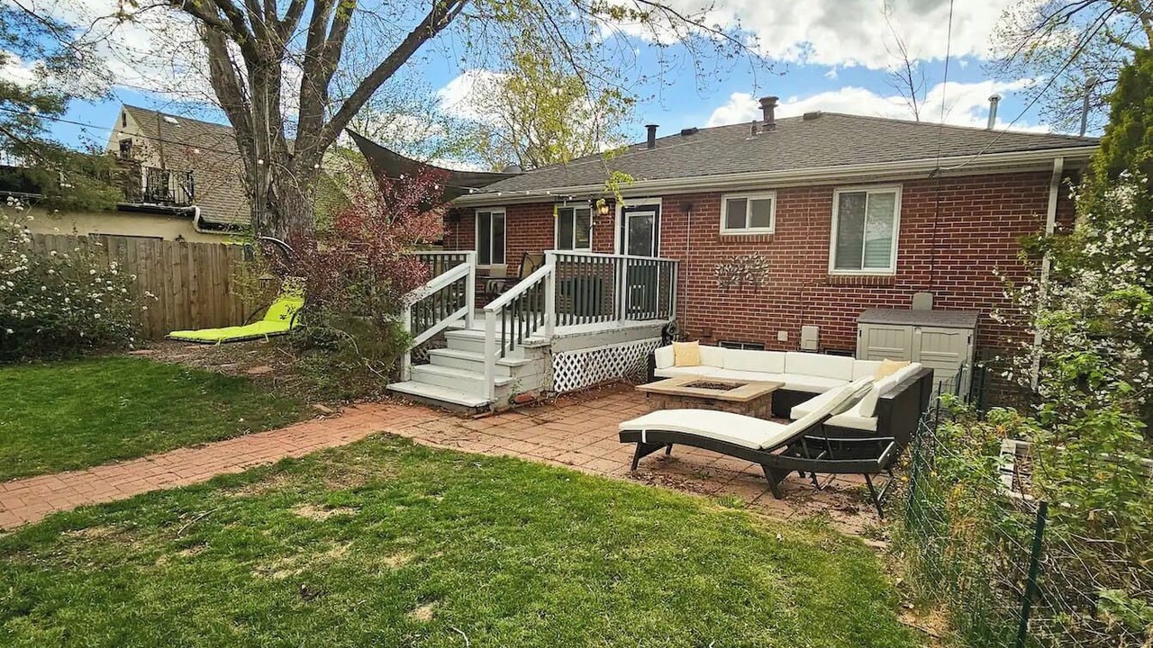 Photo of Patio Balcony in Hale