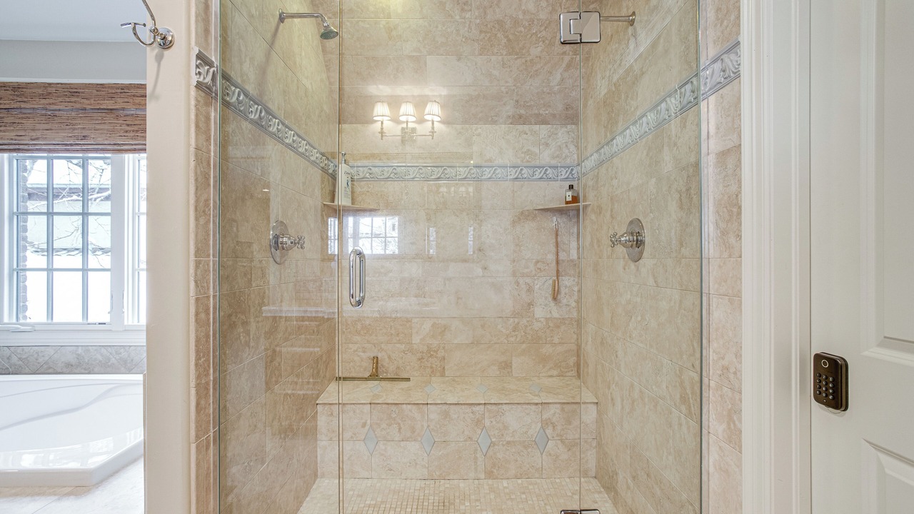 Photo of Bathroom in University Park