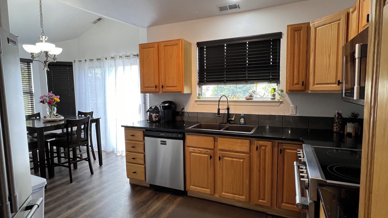 Photo of Kitchen in Grant Ranch