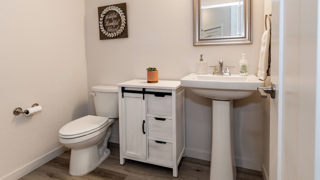 Photo of Bathroom in Mountain Shadows