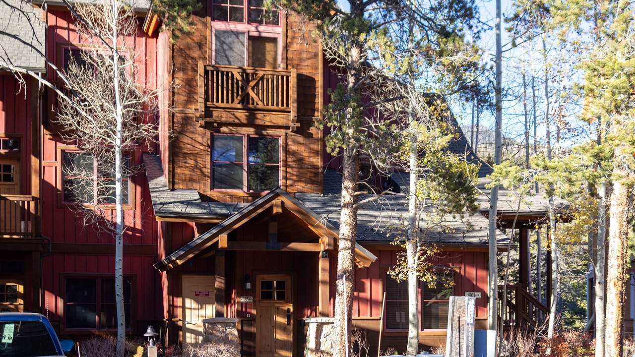 Photo of Others in Lakeside Village