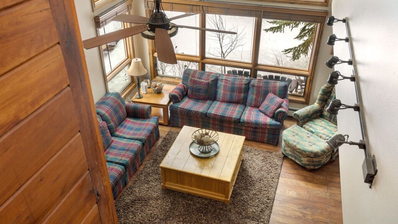 Photo of Livingroom in Vail