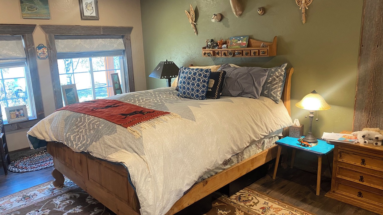 Photo of Bedroom in Twin Lakes