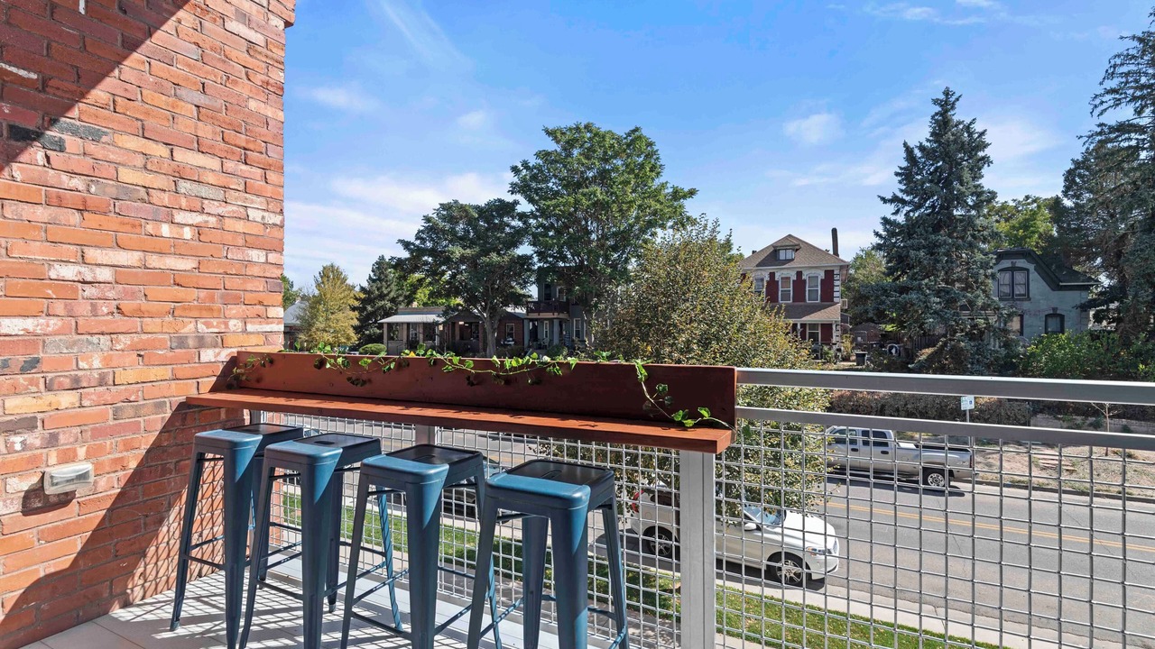 Photo of Outdoor in Five Points